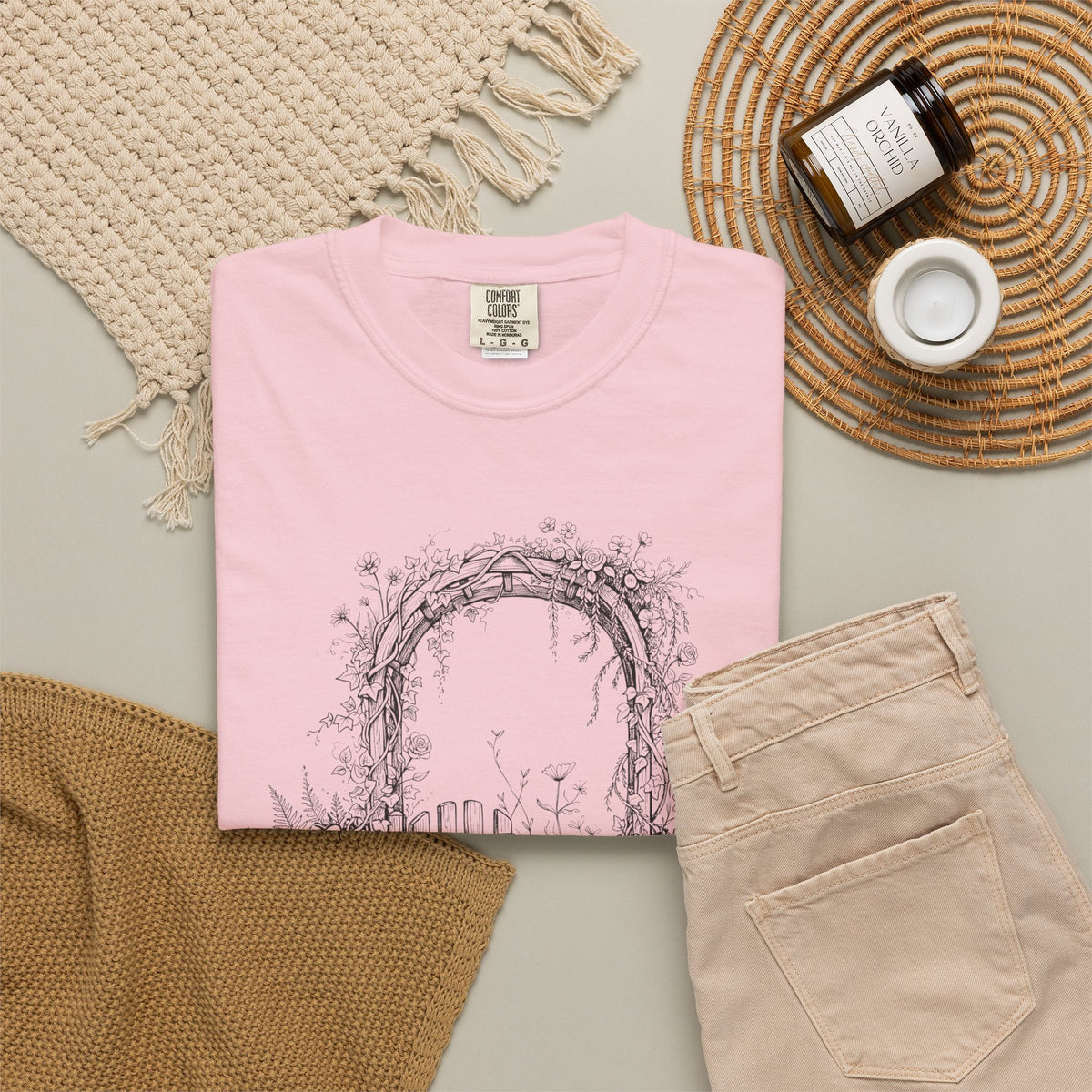 I'll Be in My Office Arch Garden Premium T-Shirt