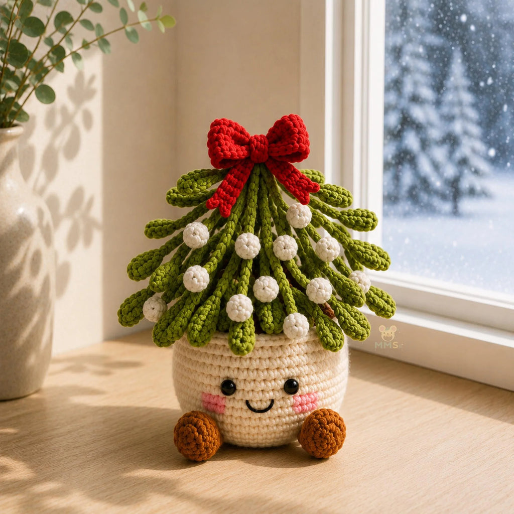 Handmade Crochet Christmas Potted Ornament, Xmas Tabletop Decor, Finished Knit , Festival Party Supplies, Home Ornament